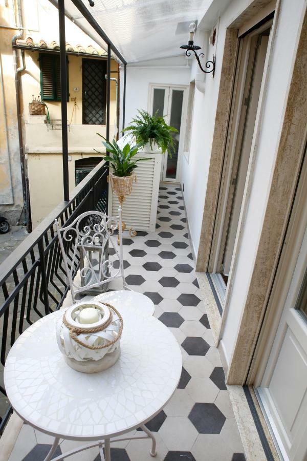 Luxury Apartment Residence La Fontana 卢卡 外观 照片
